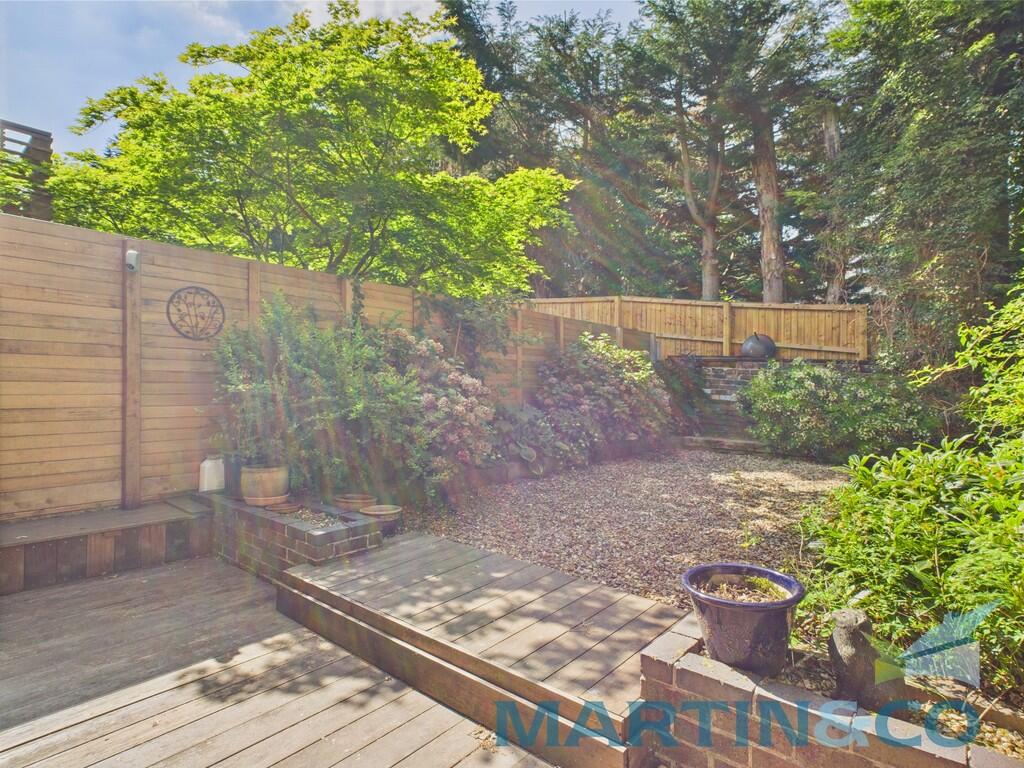 CAM01870G0-PR0168...