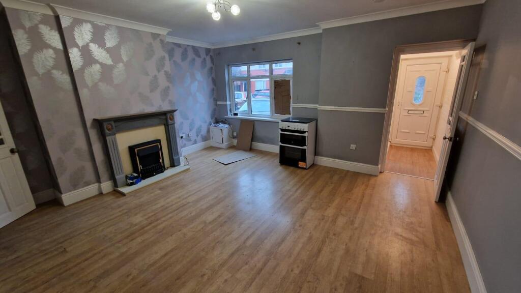 WhatsApp Image 2025-01-18 at 14.30.58 (4).jpeg