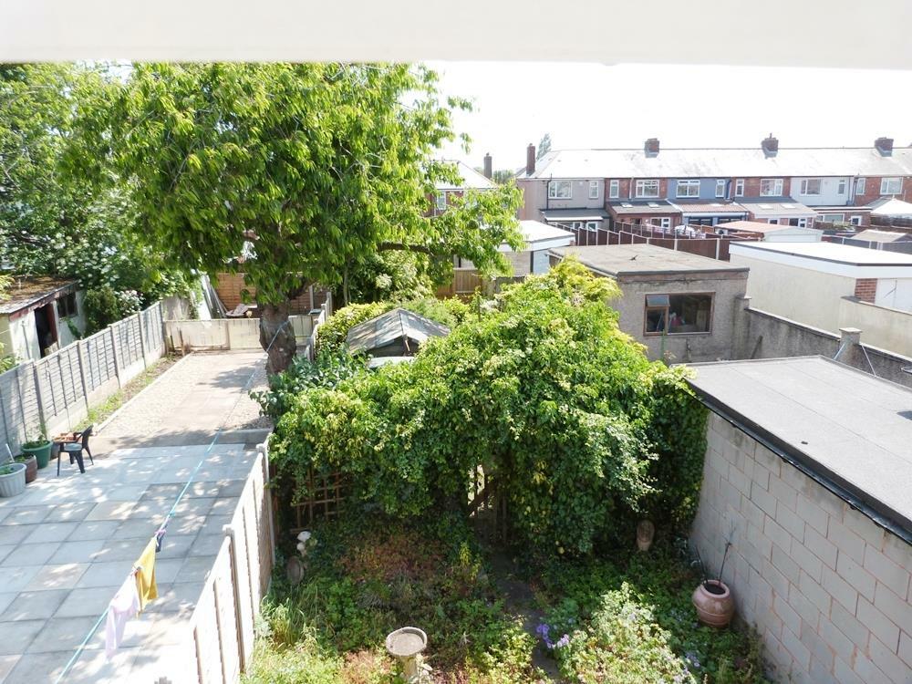 Burnaby. rear gdn.jpg