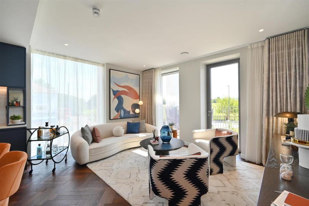 Brent-Cross-Town-ShowflatsBrent-Cross-Town-Showfla