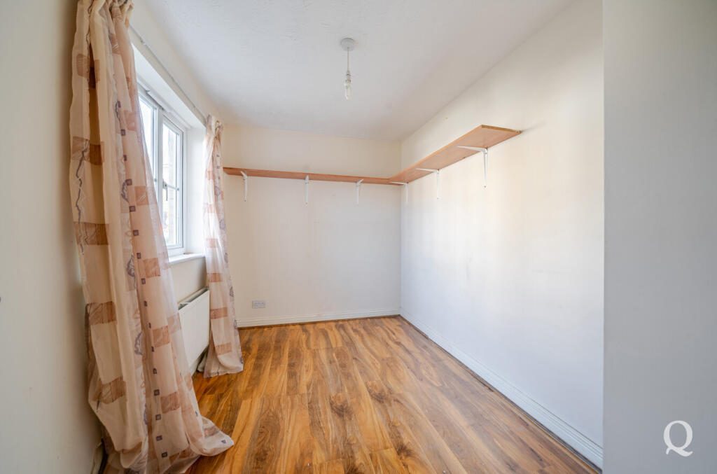 e17df4d9-1216-49e...