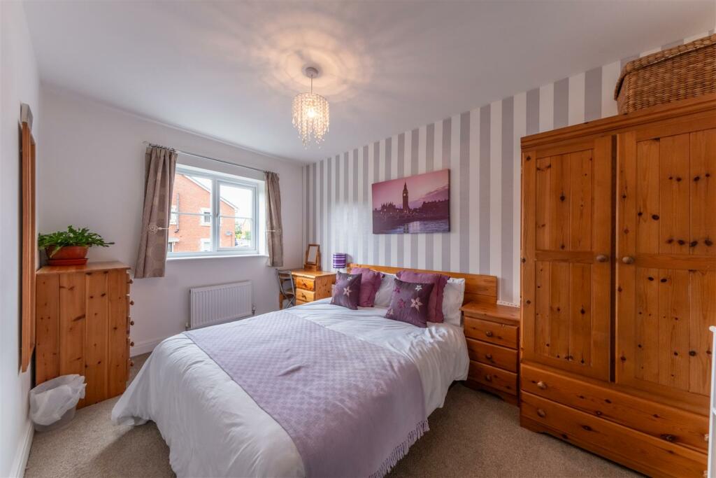 5 Flaxmere Way-012.jpg