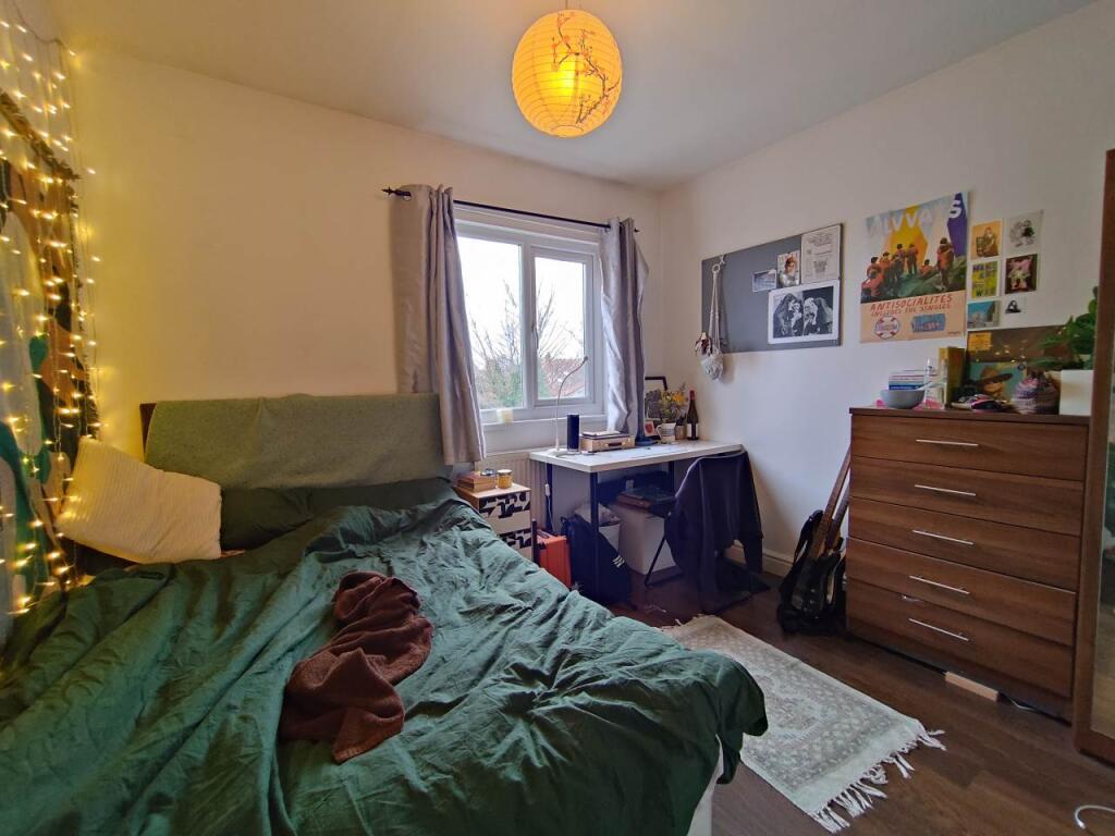 Bedroom 4 (1)