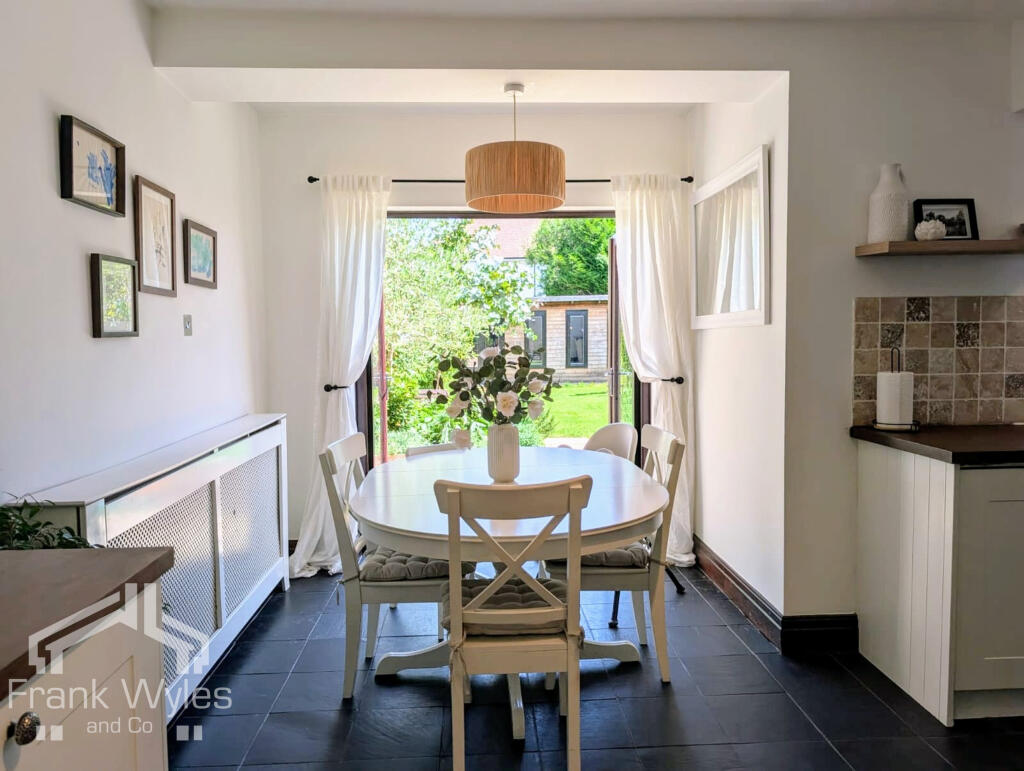 JULY VENDOR KITCHEN TABLE