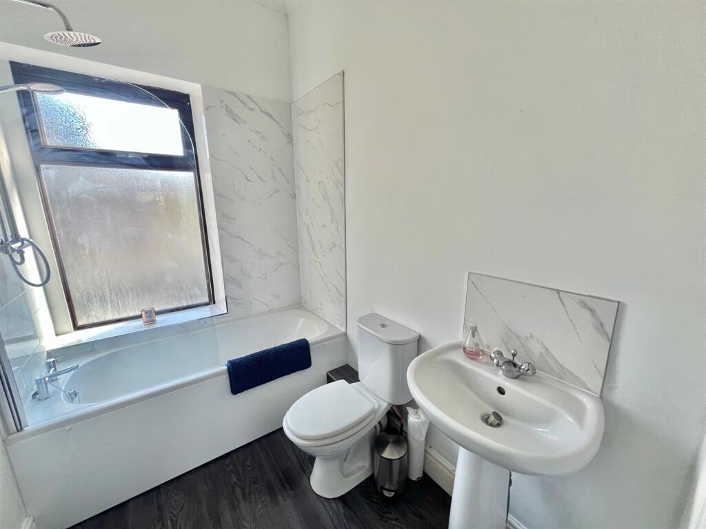 Bramleys Estate Agents - Stoney Royd Terrace - Lin