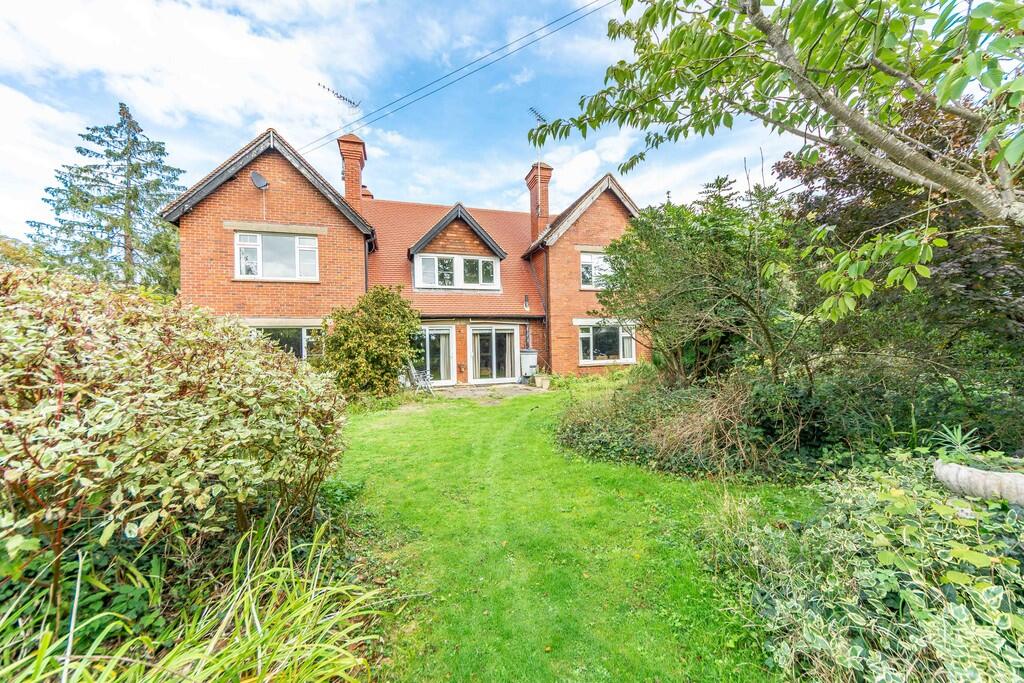 Riverside House  ...