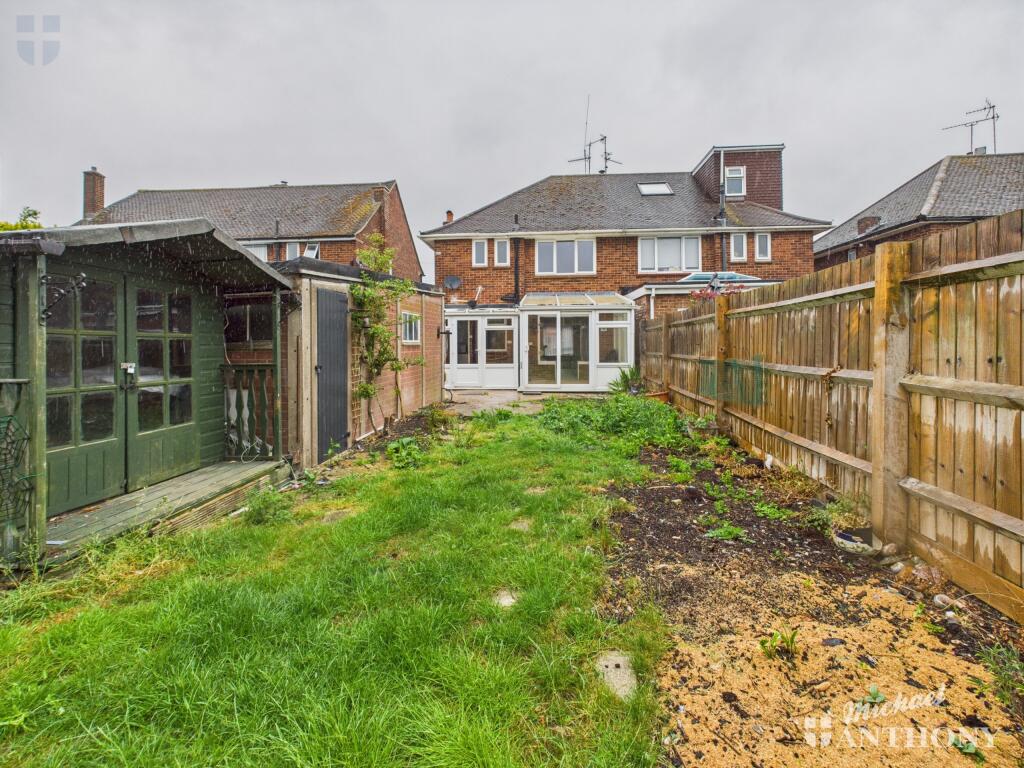 CAM03852G0-PR0313-STILL012