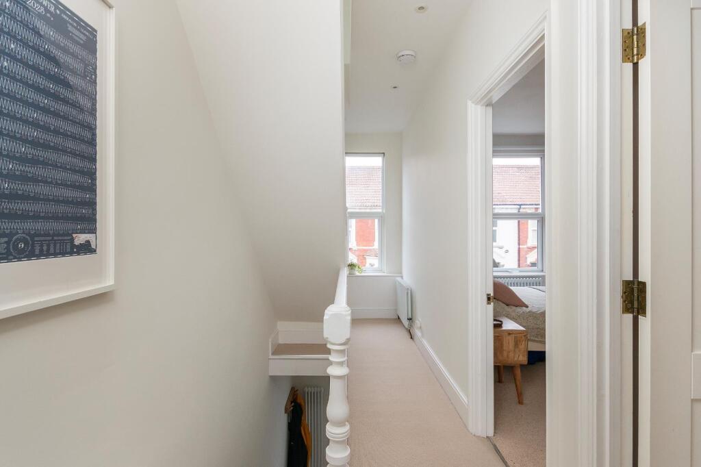 1L3PSG - Landing A.jpg