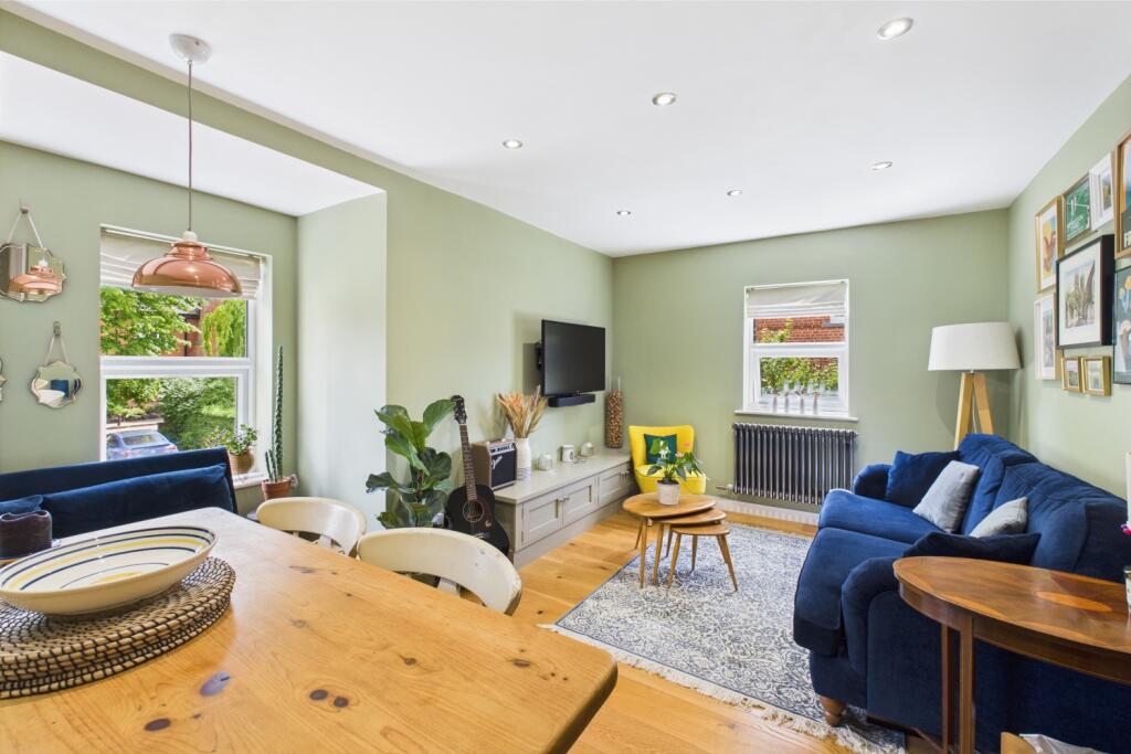 Living Dining Space