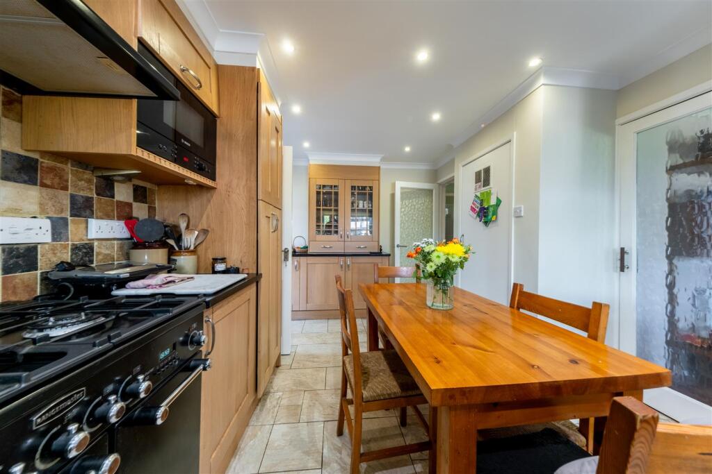 10 Guilden Green-005.jpg