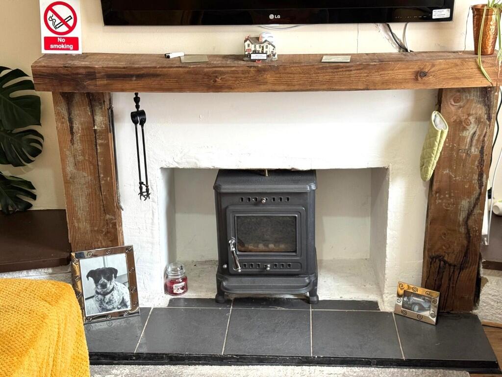 LOG BURNER