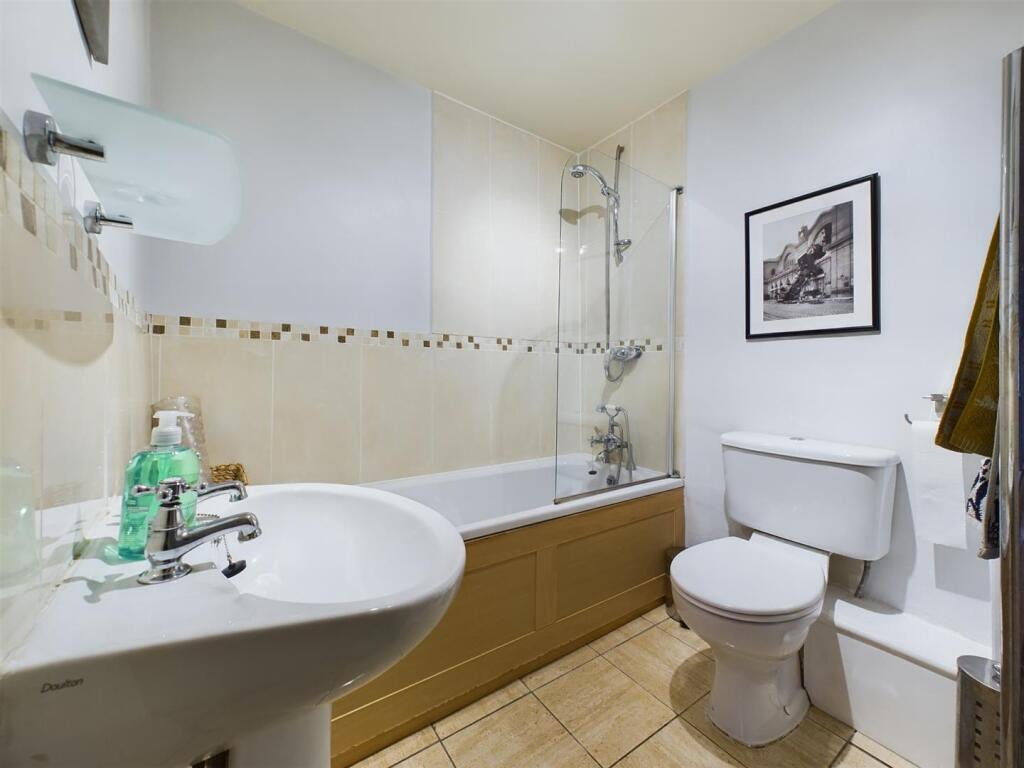 Ground Floor Bathroom