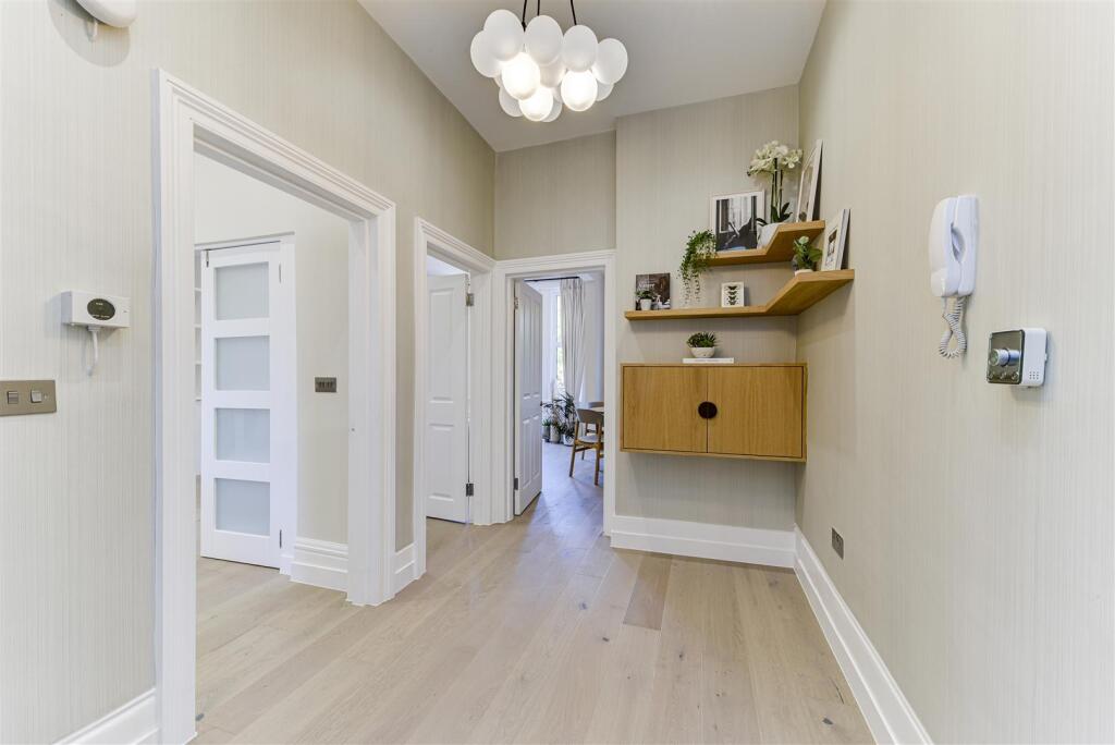 37E Maida Vale-10.jpg