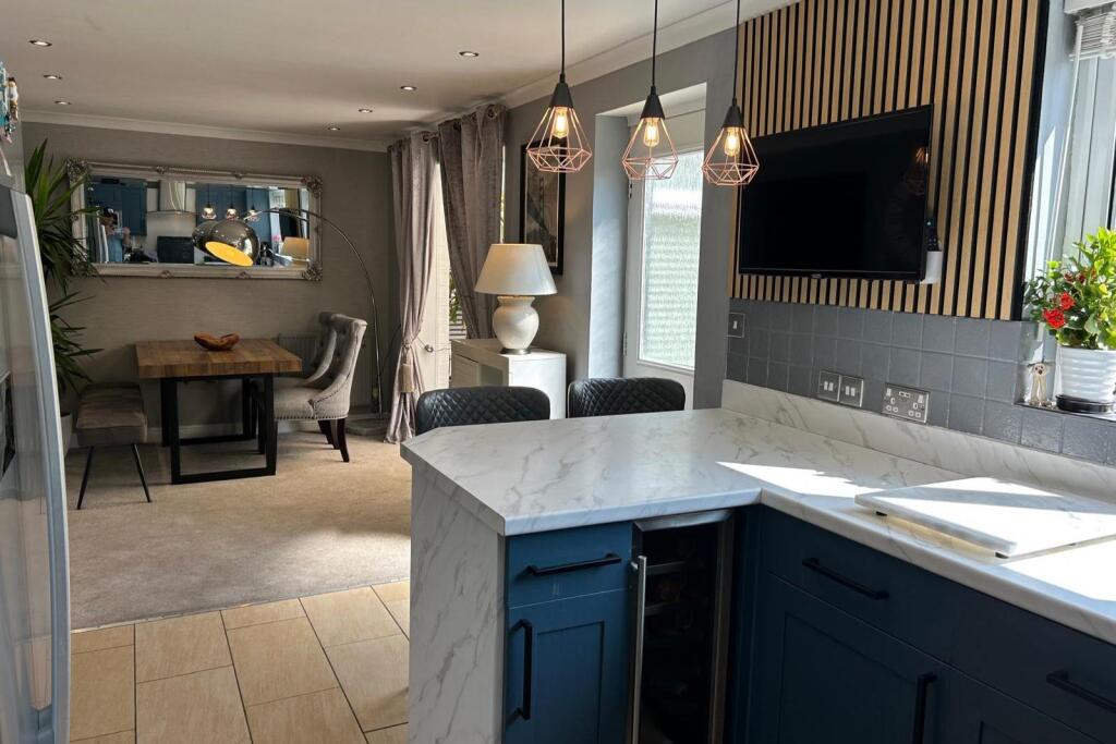 10 IMG-20250811-WA0015 CROPPED.jpg