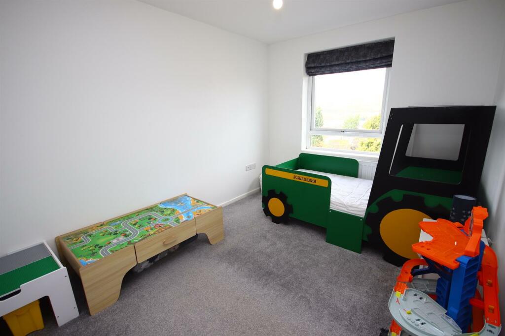 g-bed2.jpg