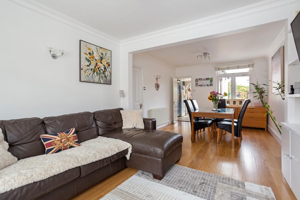 31 Copt Elm Road 305082 (4).jpg