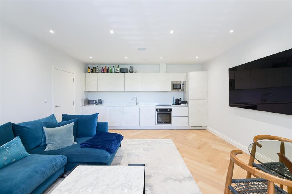 CHARTHAM HOUSE,6 - (4).jpg