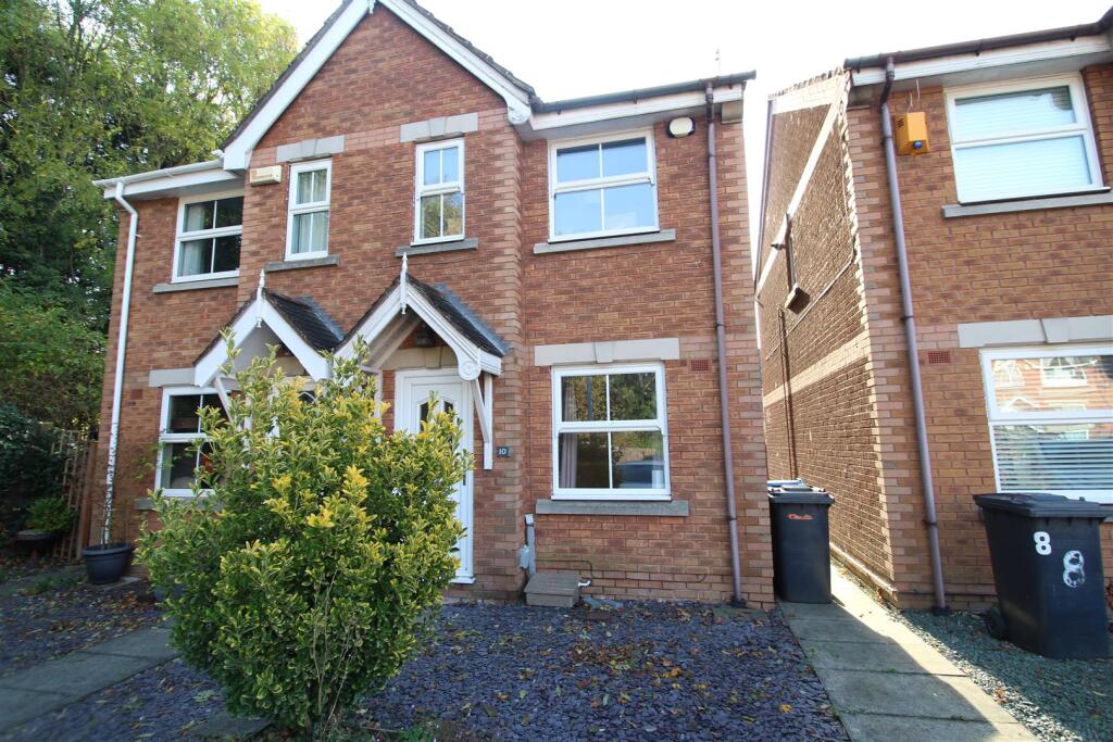 Hellyers Court, West Hull