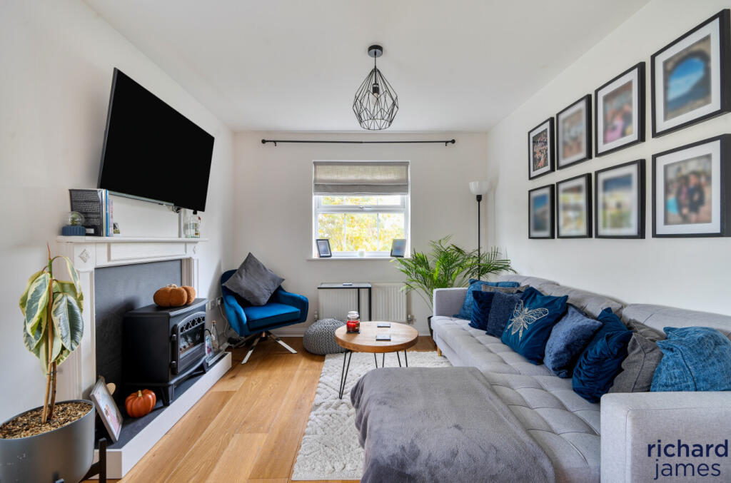 b19251bf638d4295b7e07565d83cd7d7