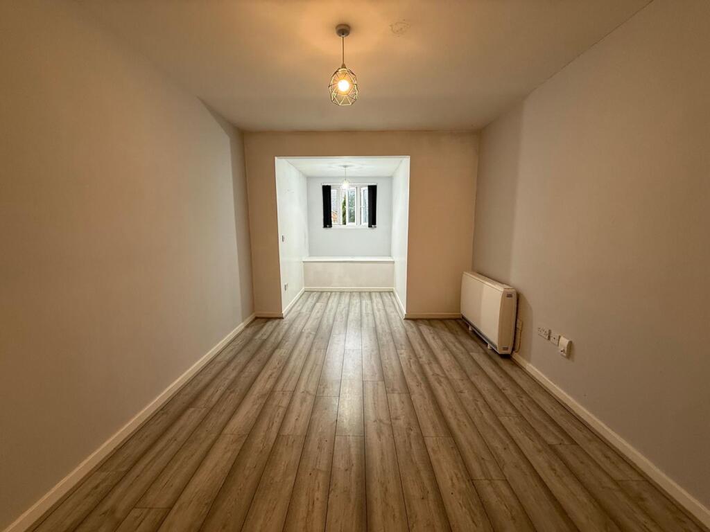 OAK HIGH COURT, DREWRY LANE