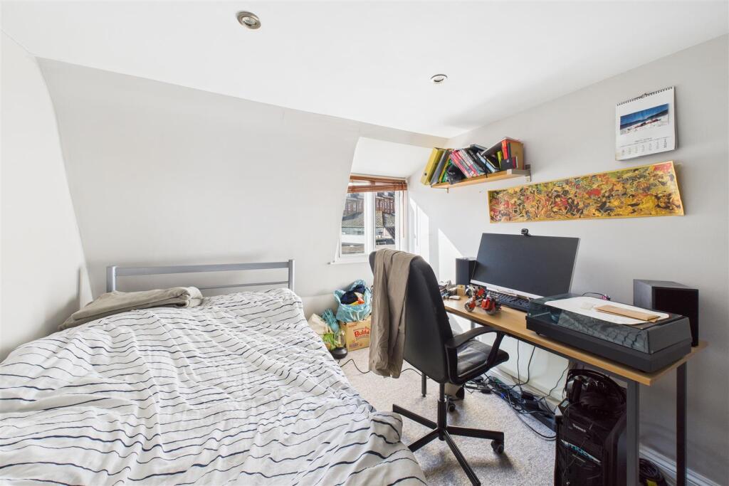 76 Park Row, Triangle Bristol, BS1 5LE | Leasehold