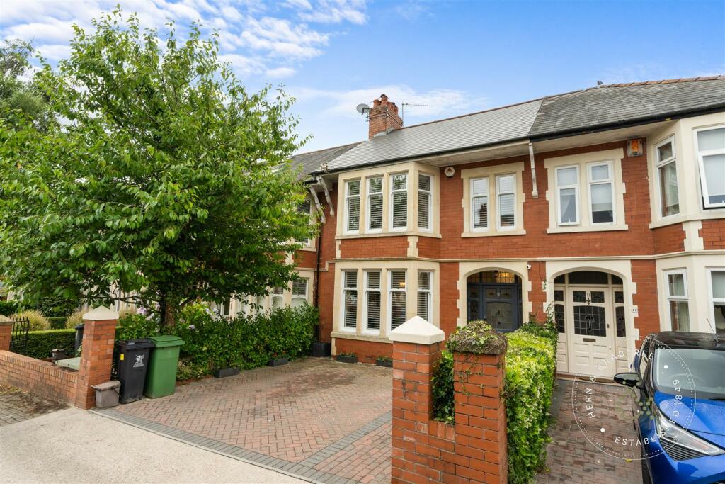 Ullswater Avenue, Cyncoed, Hern Crabtree (2).jpg