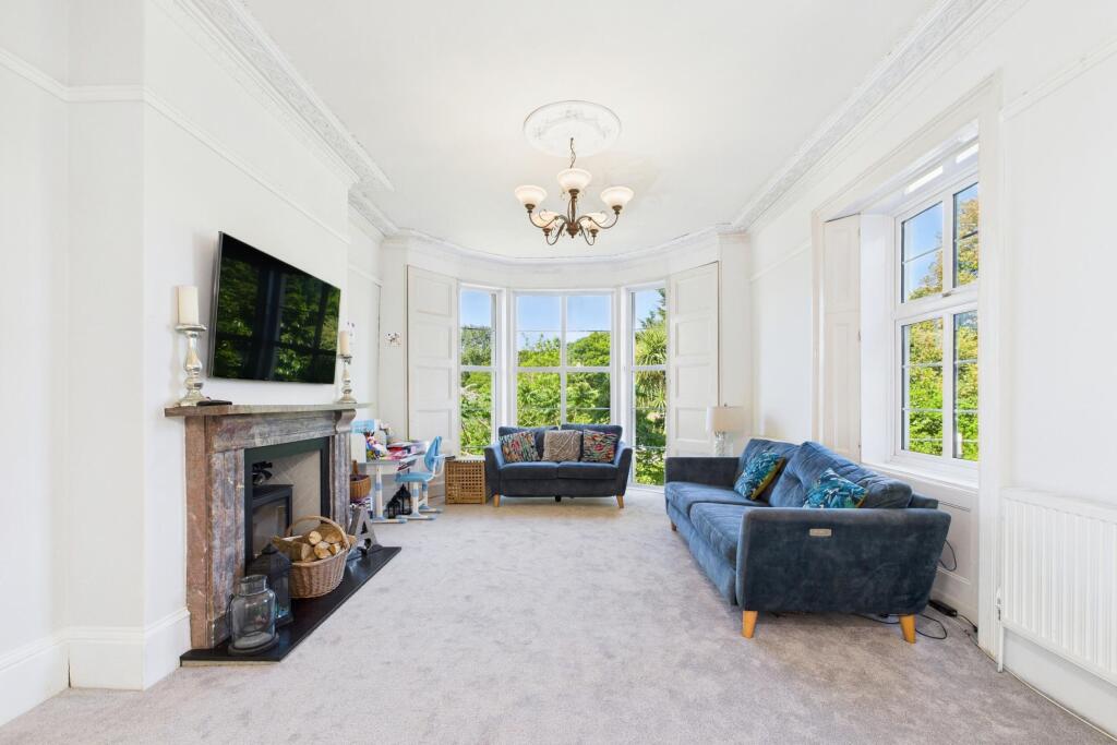 Main residence sitting room