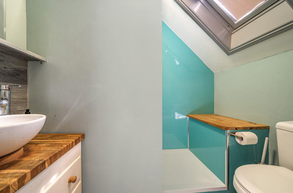 1324840-2-6870e67...