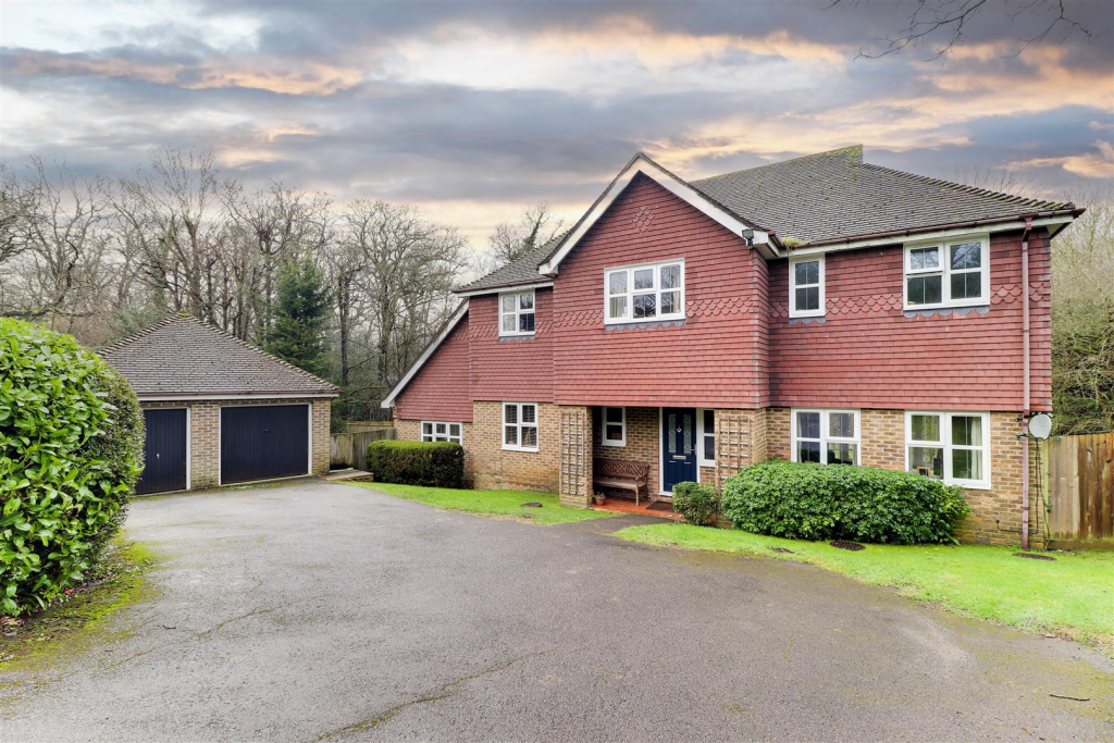 Front aspect 1.3-Edit.png