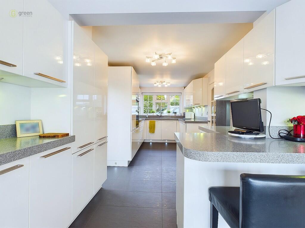 CAM04914G0-PR0046...