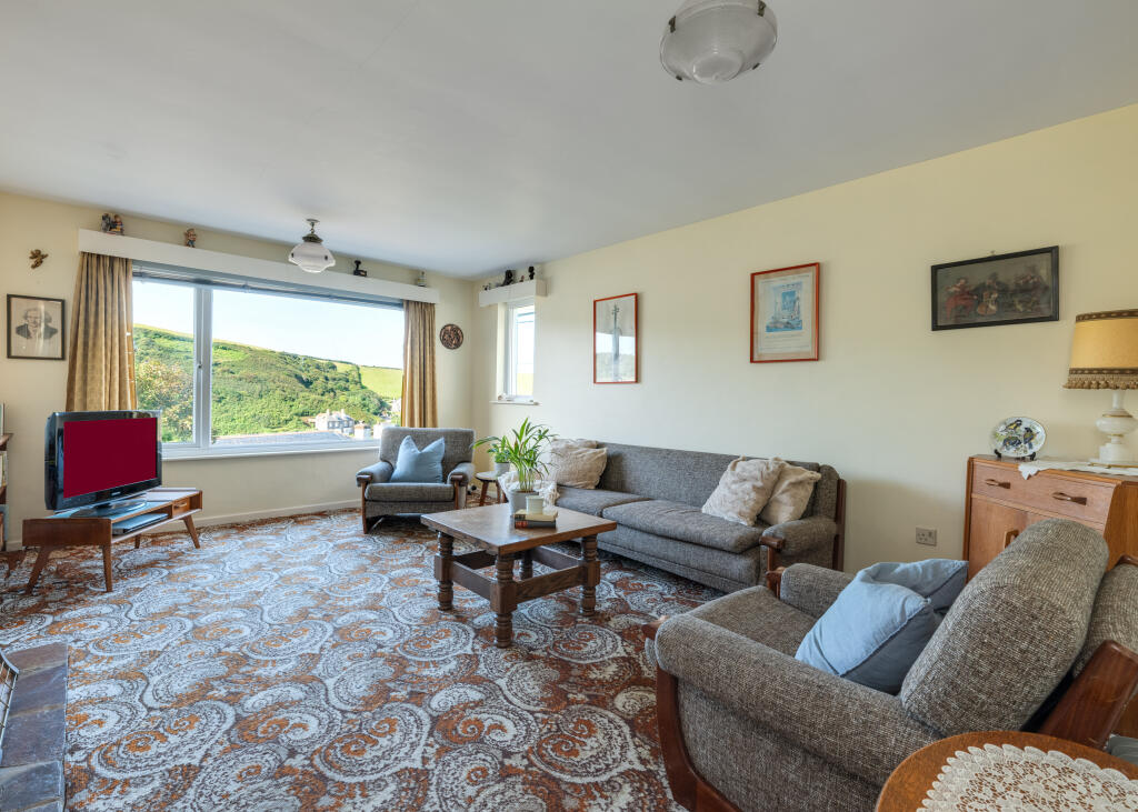 66e45f8f724ef_Lowenna-9