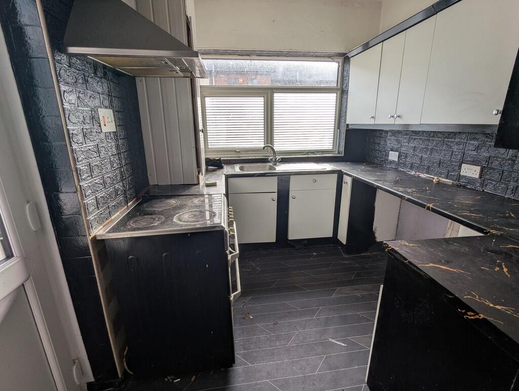 PXL_20251027_1254...