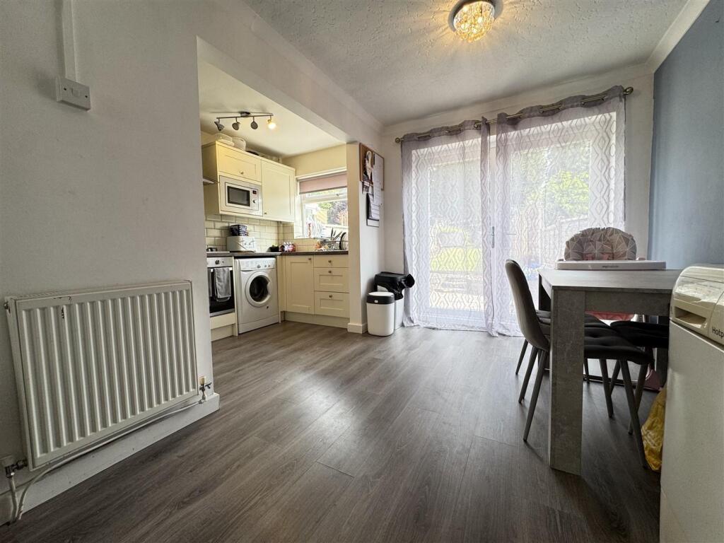 IMG_9075 (Large).JPG