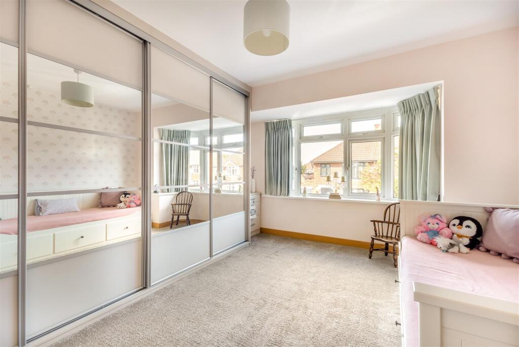 8666143-interior23.jpg