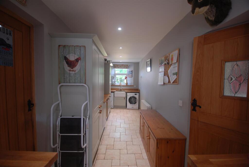 Boot Room &amp; Utility/Laundry Room