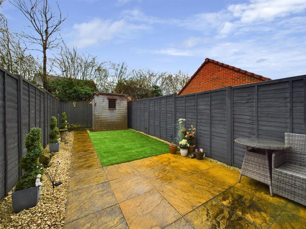 CAM02558G0-PR0117-ST