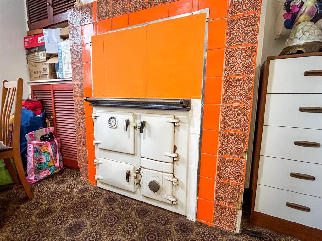 BREAKFAST ROOM