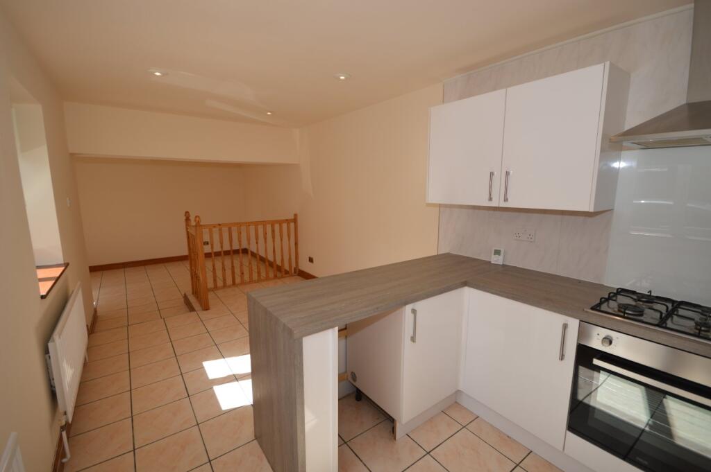 Kitchen,dining Area