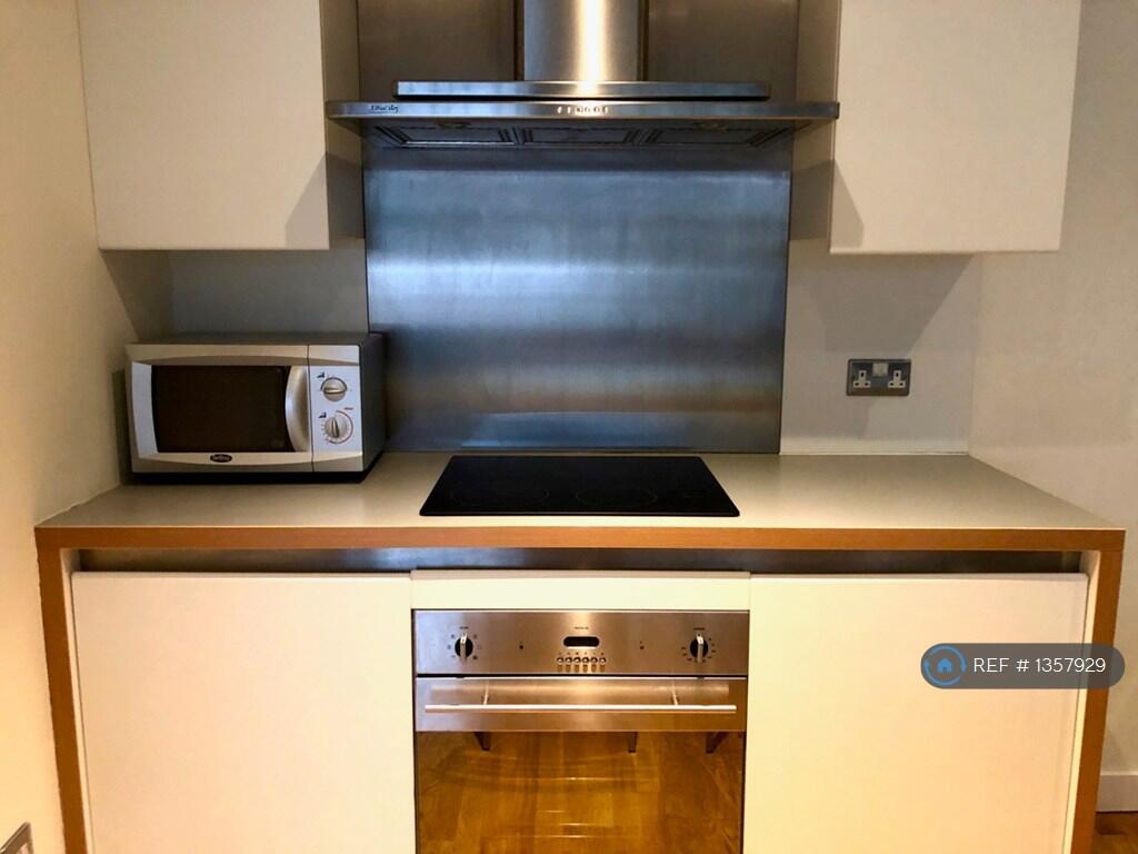 Electric Fan Oven, Grill And Microwave