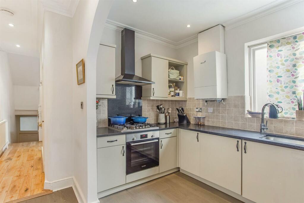 77425_First-Second-Floor-Flat (10)_low.jpg