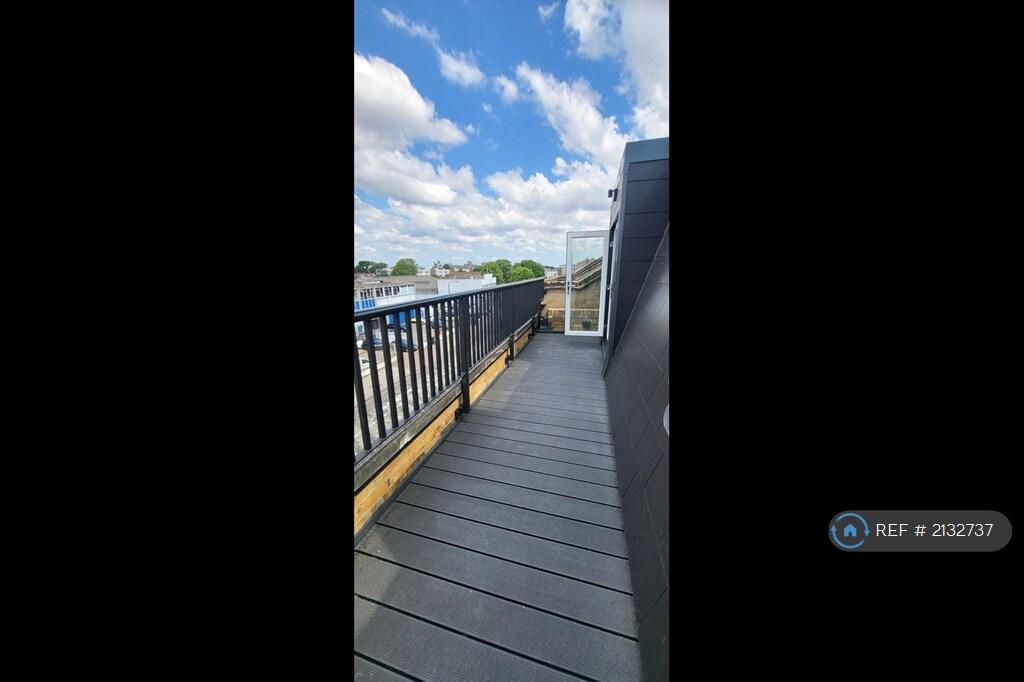 Flat 6b - Private Terrace