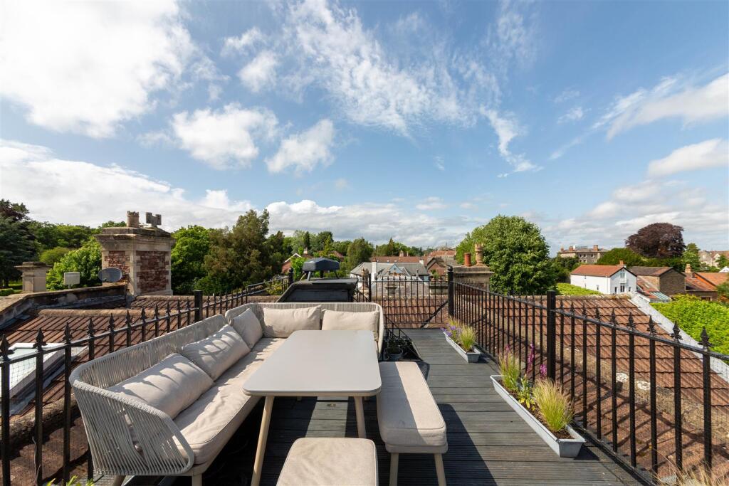 Bannerleigh House (12).jpg