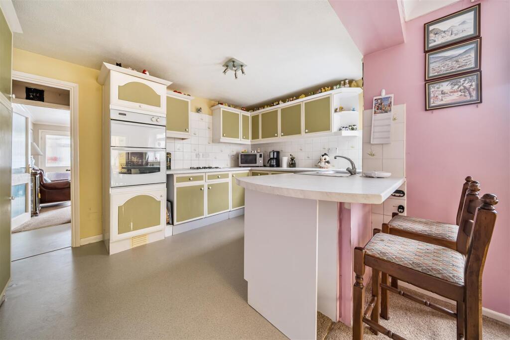 Kitchen 2