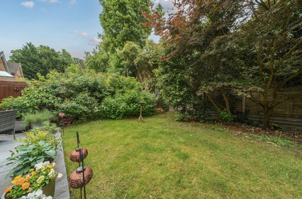 1301467-15-68387d...