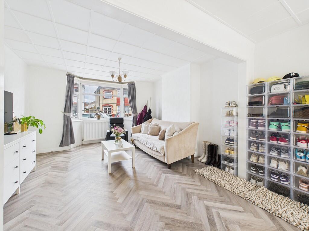 CAM05068G0-PR0010...