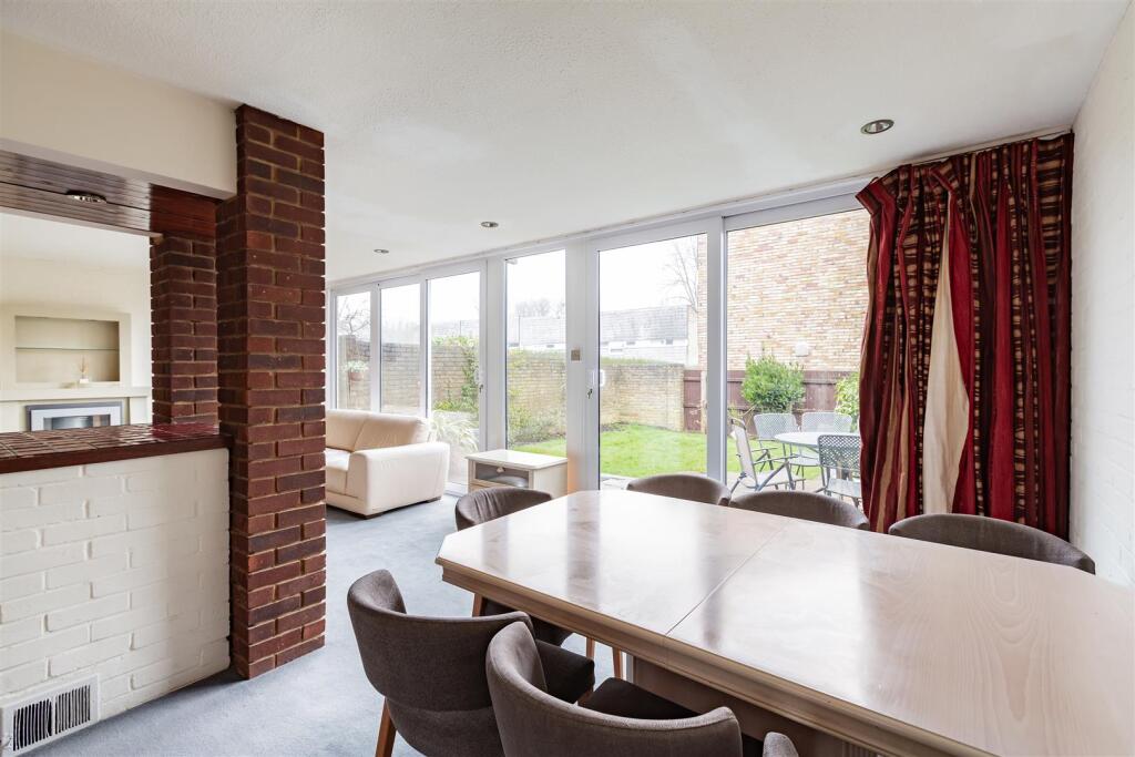 153 Knights Croft-HR11.jpg