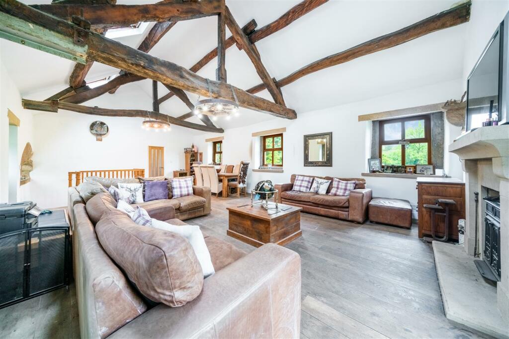 Living Room - Diner-5.jpg