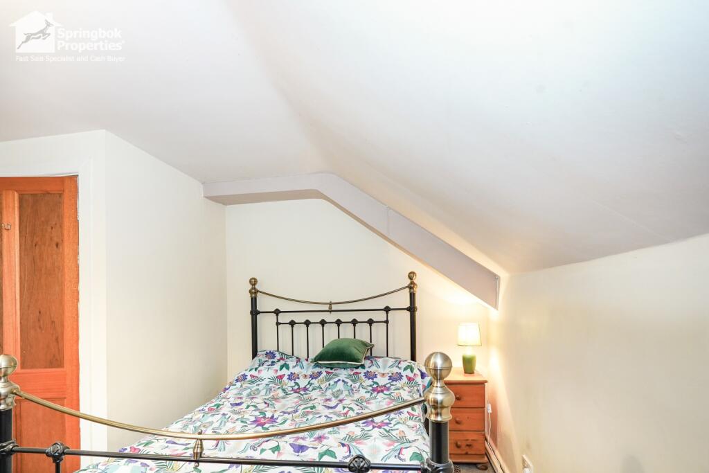 IMAGE 18