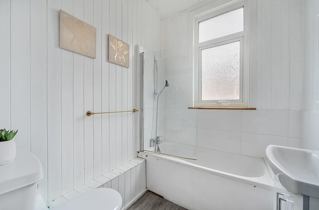 1300442-7-683efc8...