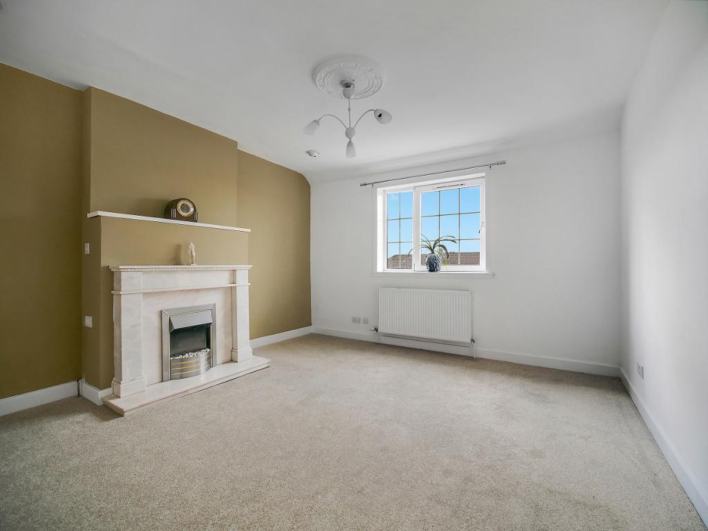 Lounge/ Dining Area
